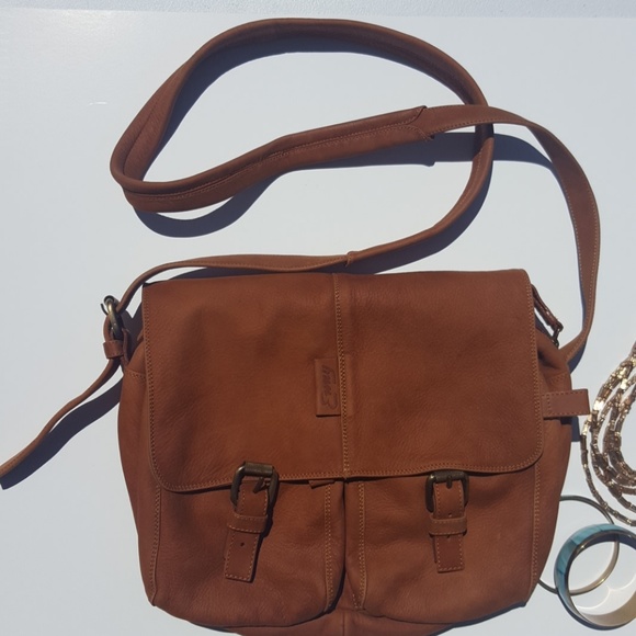 Enny In Made In Italy Handbags - ♥️80s Vintage! You will not find this on any shelf